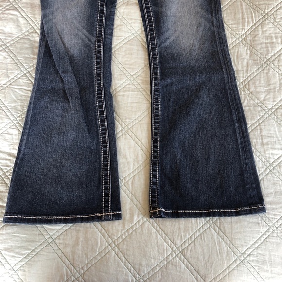 Miss Me Jeans - Picture 3 of 9